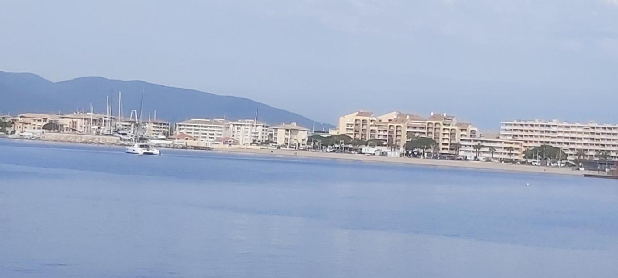 Sublime Vue Mer,Parking,Wifi Frejus Bagian luar foto