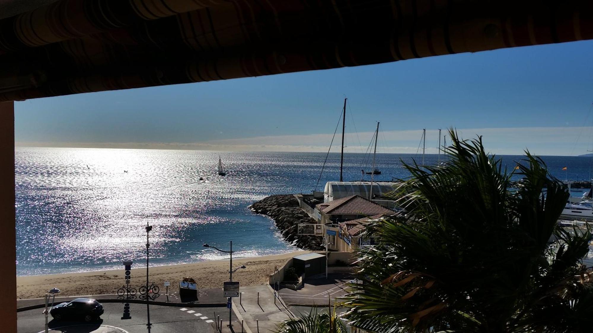 Sublime Vue Mer,Parking,Wifi Frejus Bagian luar foto